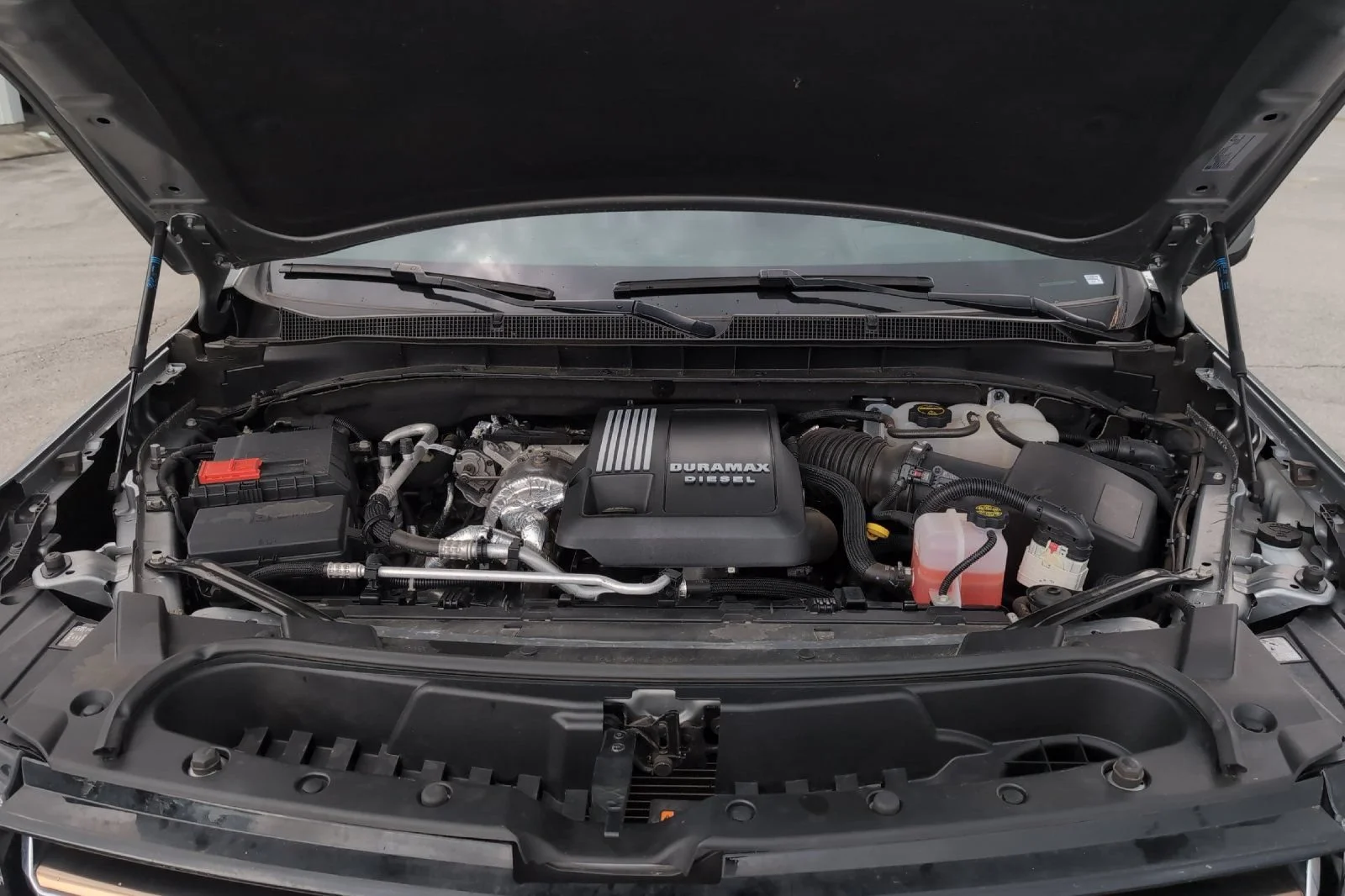 Used 2024 Sterling Gray Metallic Chevrolet High Country image 32