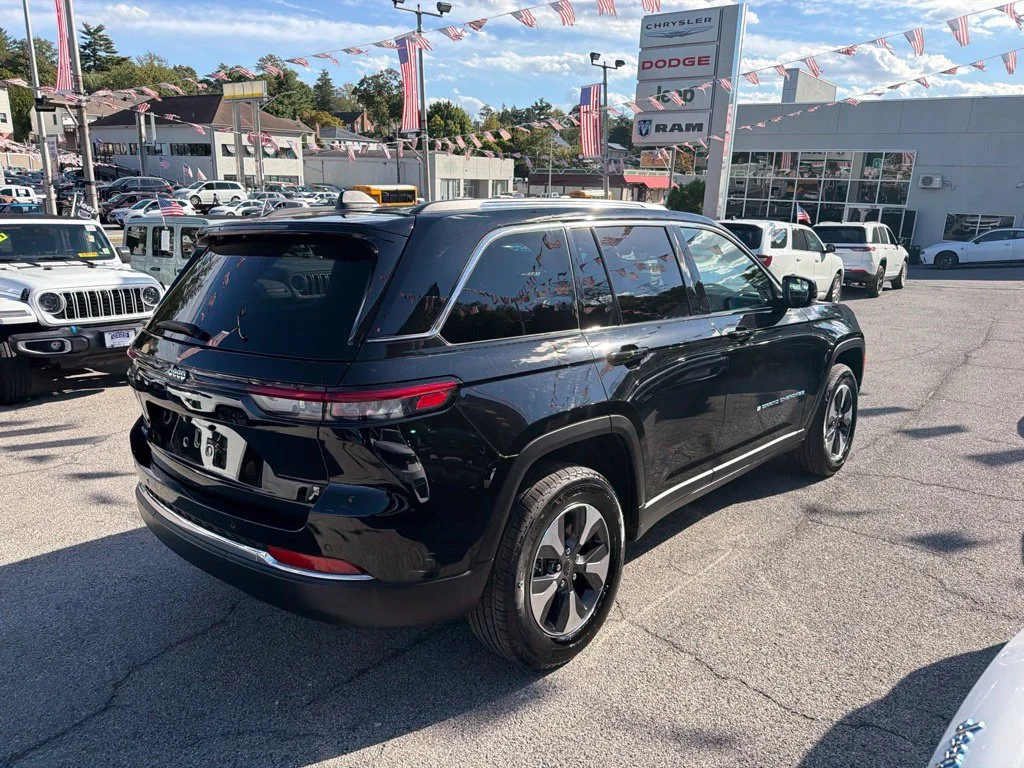 Used 2023 Black Jeep 4xe image 5