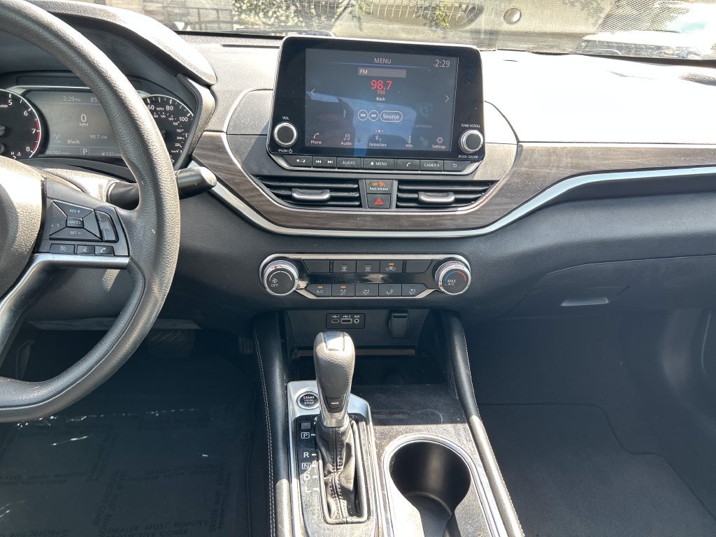 Used 2023 Red Nissan 2.5 SV image 19