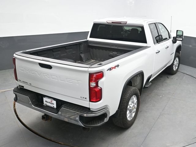 Used 2022 White Chevrolet LTZ image 31