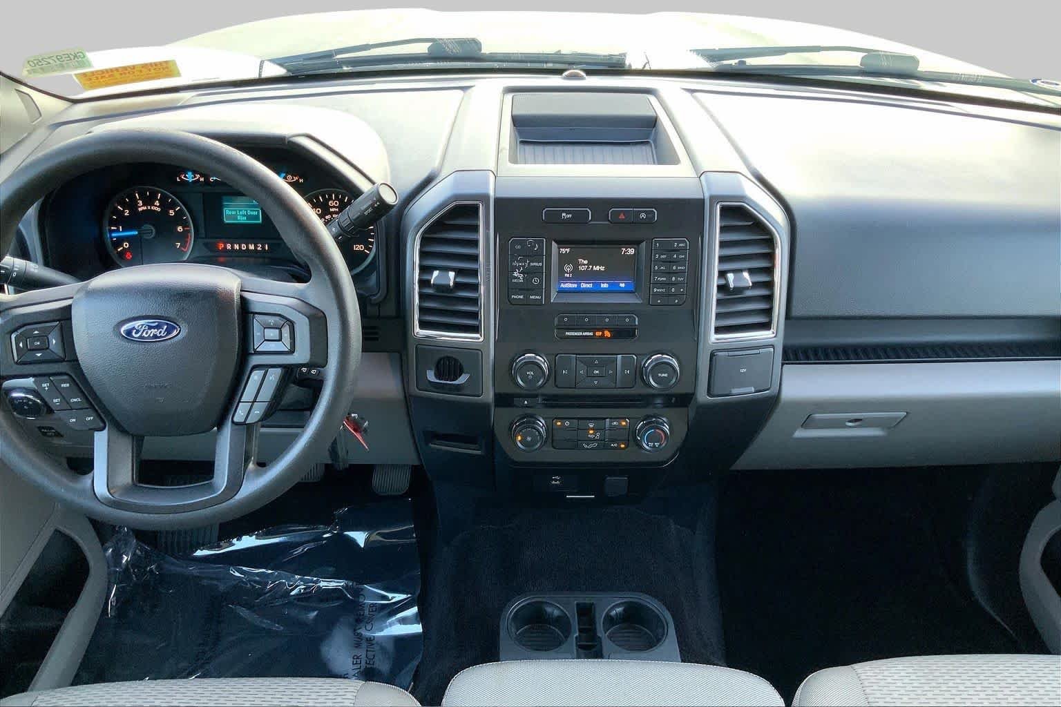Used 2016 Magnetic Metallic Ford XLT image 14