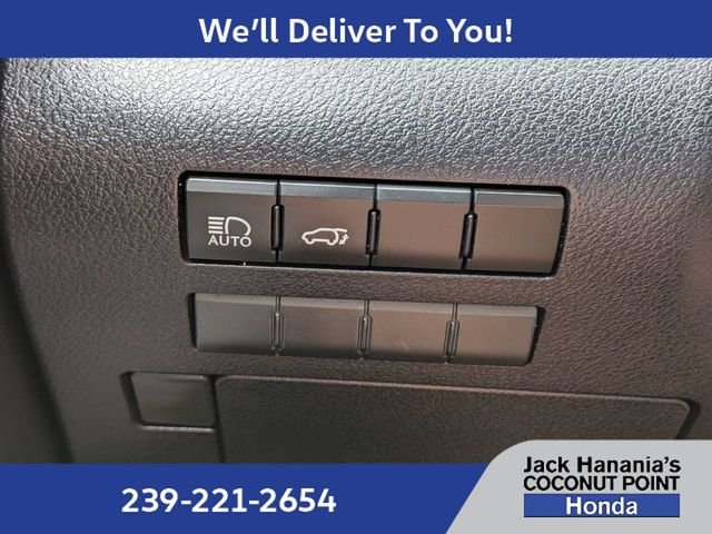 Used 2022 Silver Lexus 350 image 27