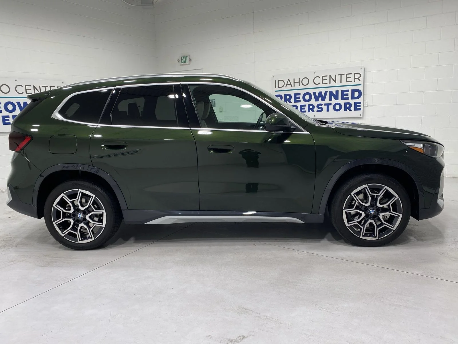 2025 BMW X1 28i - Photo 9