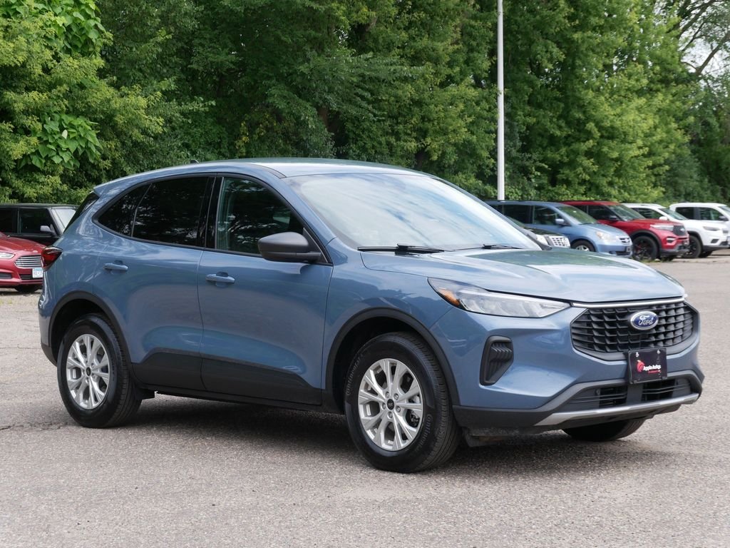 Certified Used 2025 Blue Ford Active image 1