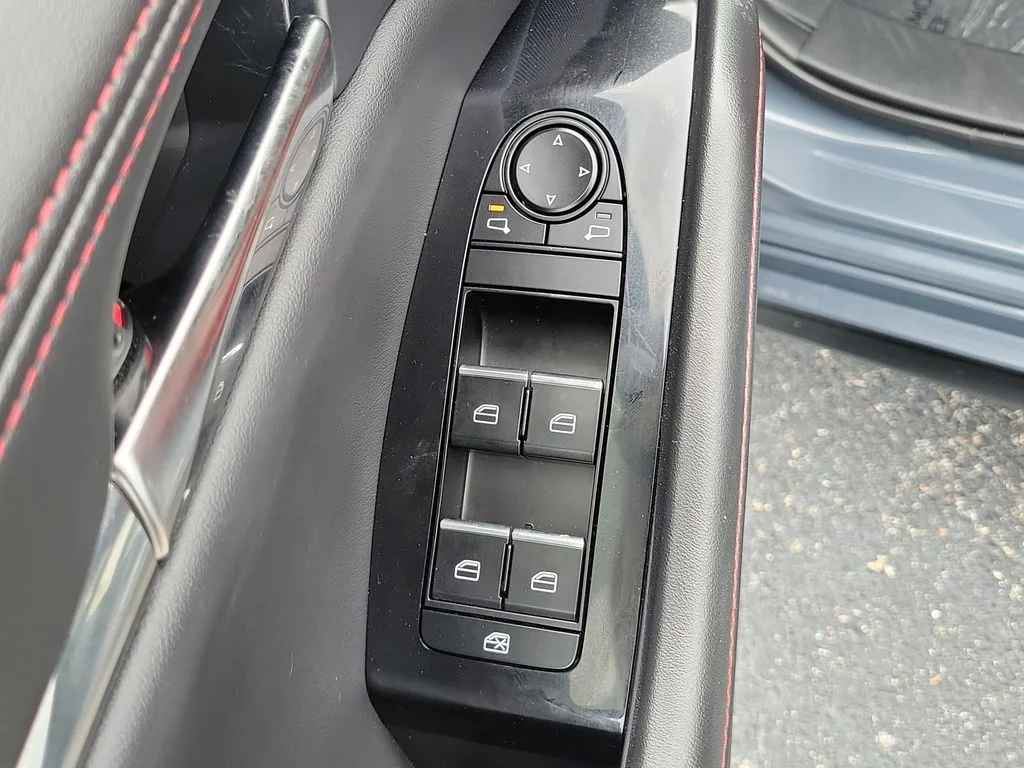 Used 2025 Gray Mazda 2.5 S Carbon Edition image 23