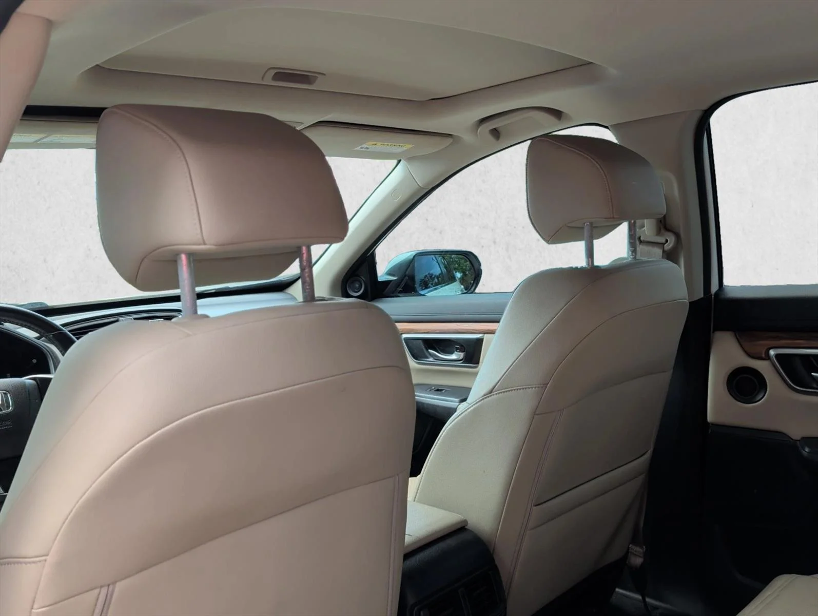 Used 2018 White Honda EX-L image 16