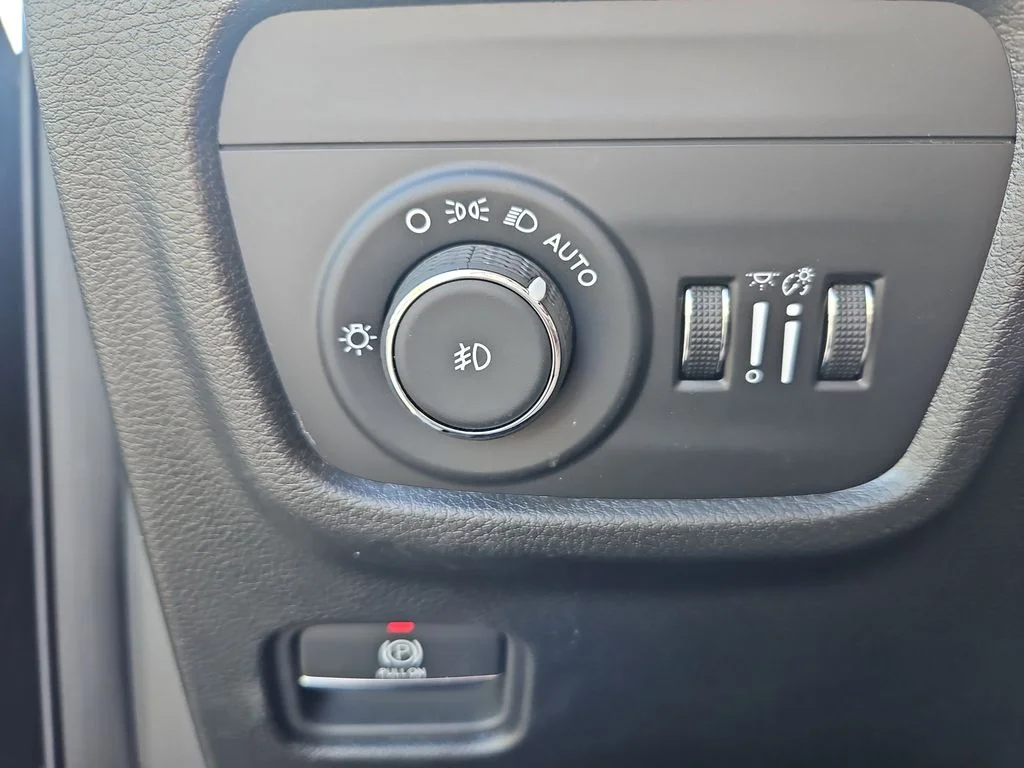 2025 Jeep Grand Cherokee L Limited - Photo 16