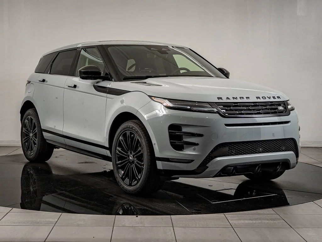 Used 2026 Arroios Grey Metallic Land Rover Dynamic image 12