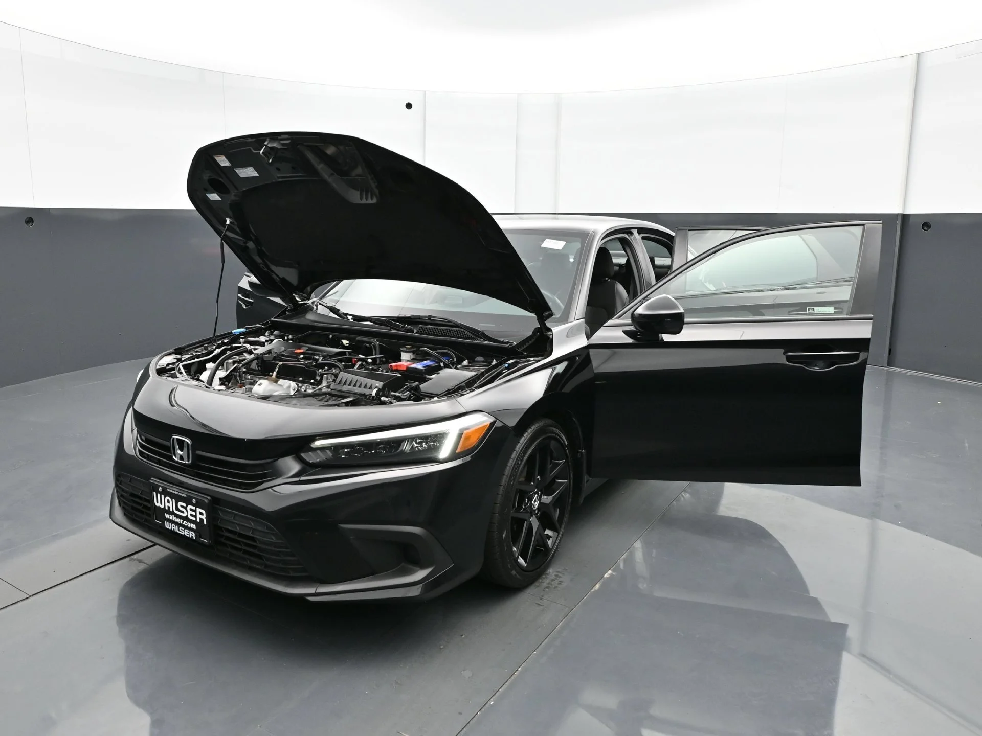 Used 2024  Honda 4D SEDAN 2.0L SPORT AUTO image 30