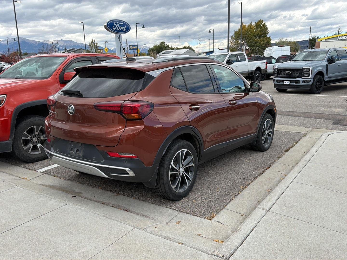 Used 2021 Burnished Bronze Metallic Buick Essence image 3