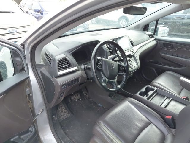 Used 2018 Silver Honda EX-L image 6