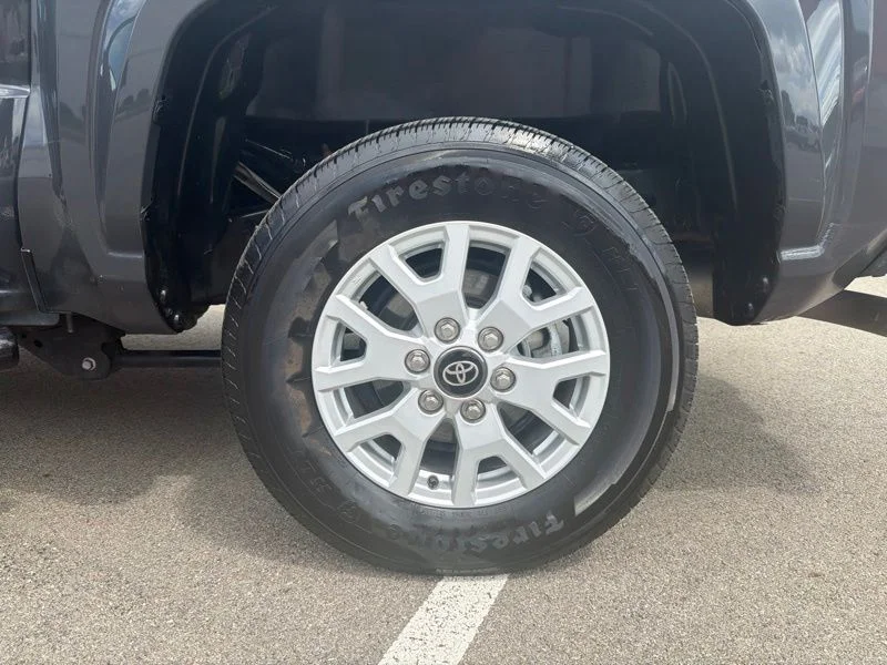 Used 2024  Toyota SR5 image 35