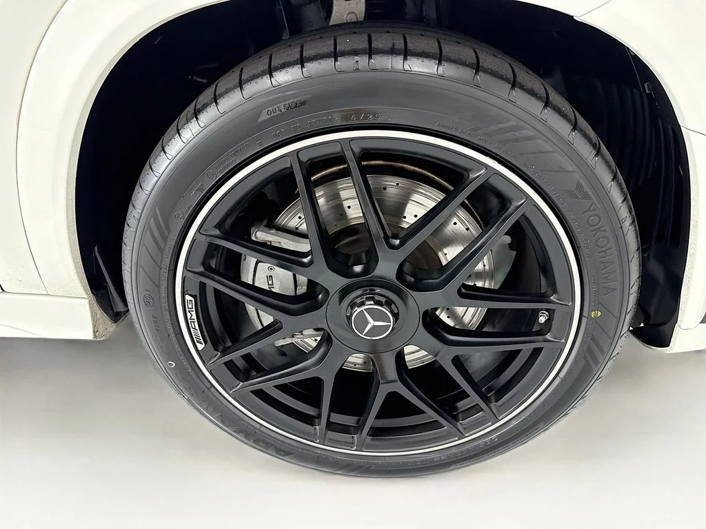 Used 2022 White Mercedes-Benz GLE 53 AMG® image 31