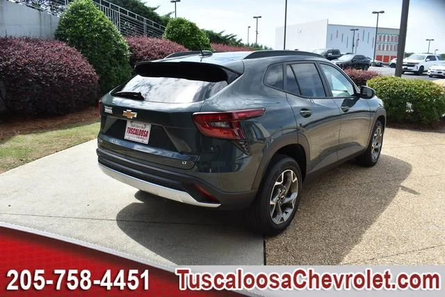 Used 2025 Cypress Gray Chevrolet LT image 10