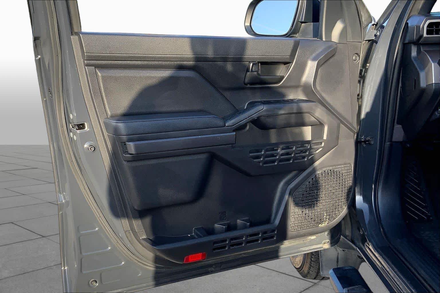 Used 2024 Underground Toyota SR5 image 21