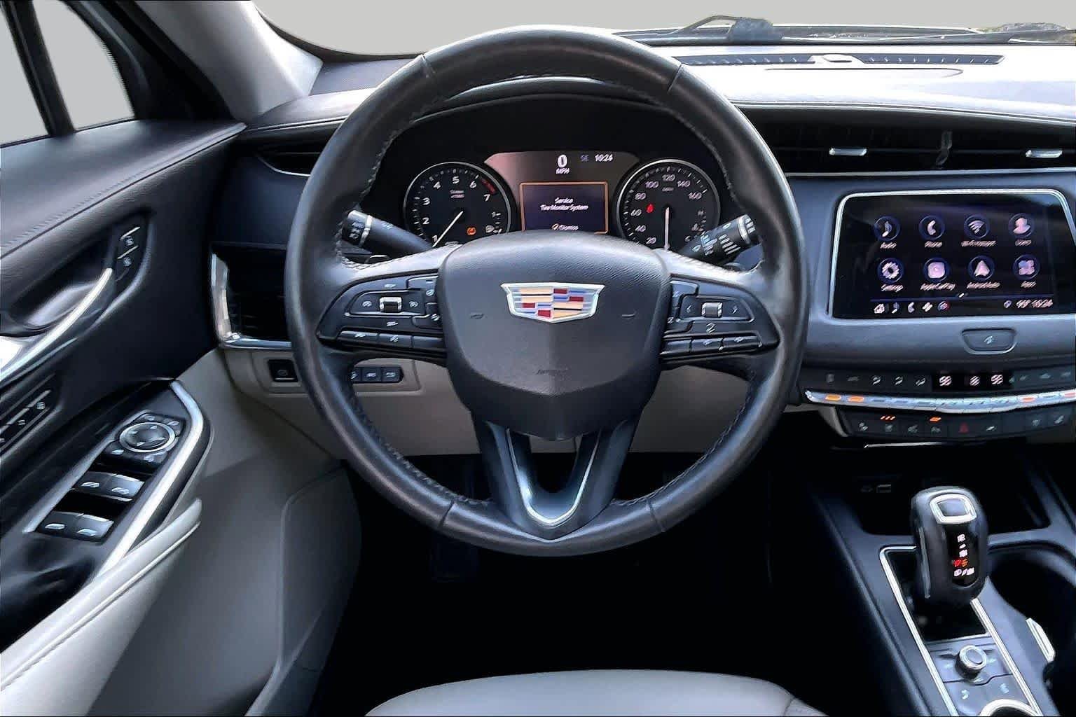 Used 2019 Crystal White Tricoat Cadillac FWD Premium Luxury image 5