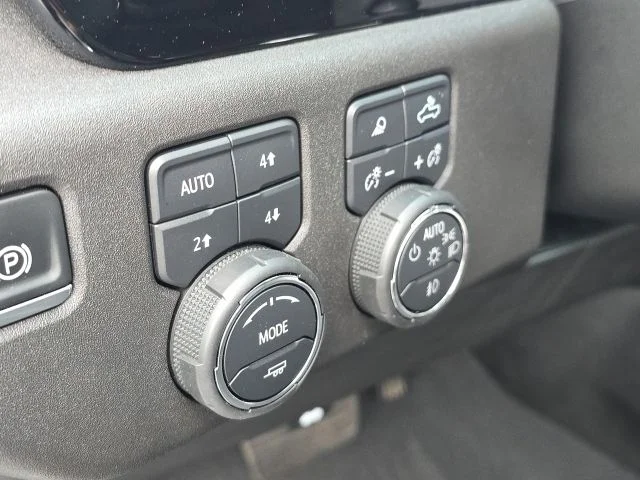 Used 2025 Gray Chevrolet LTZ image 28