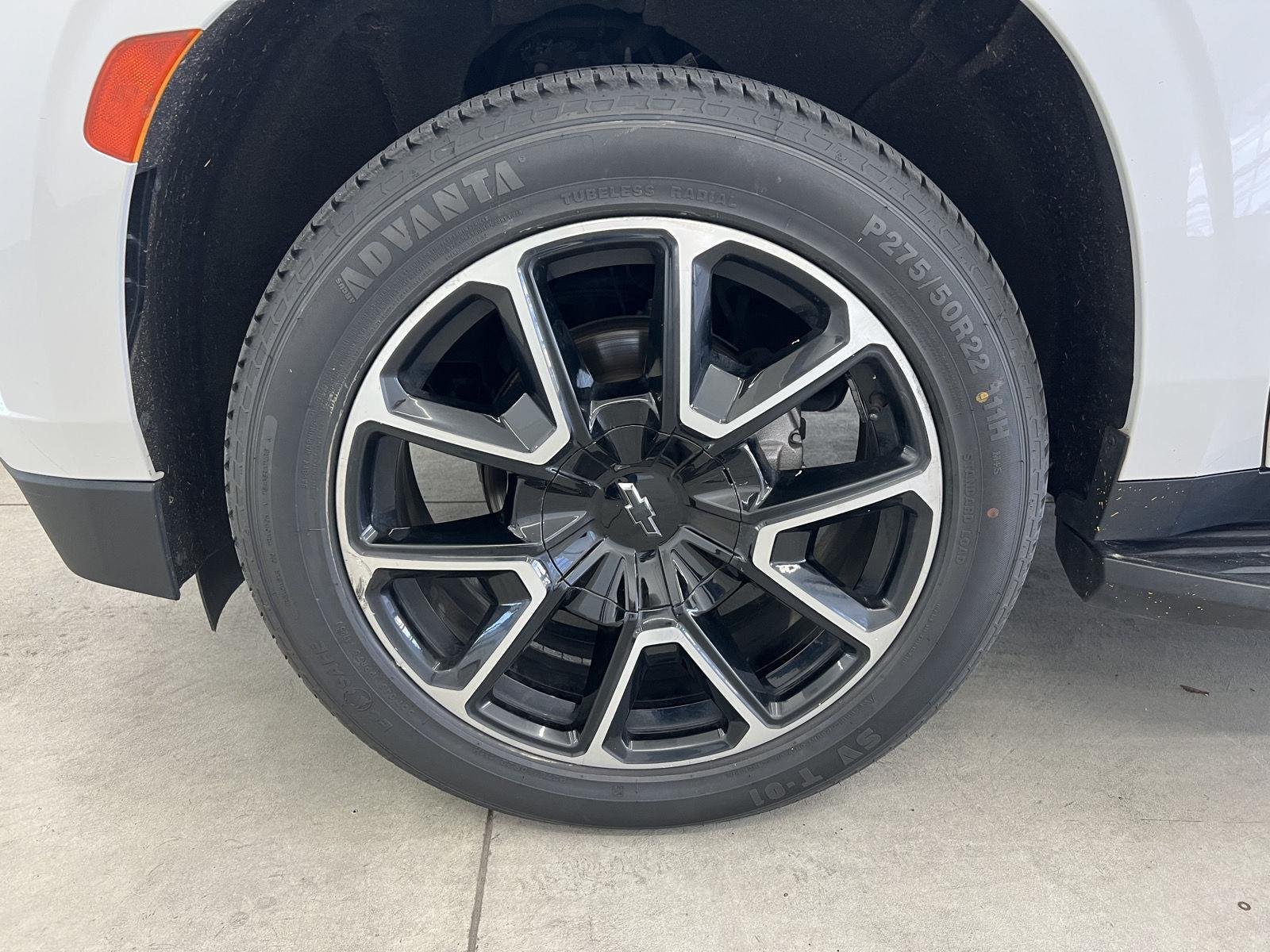 2021 Chevrolet Suburban RST - Photo 7