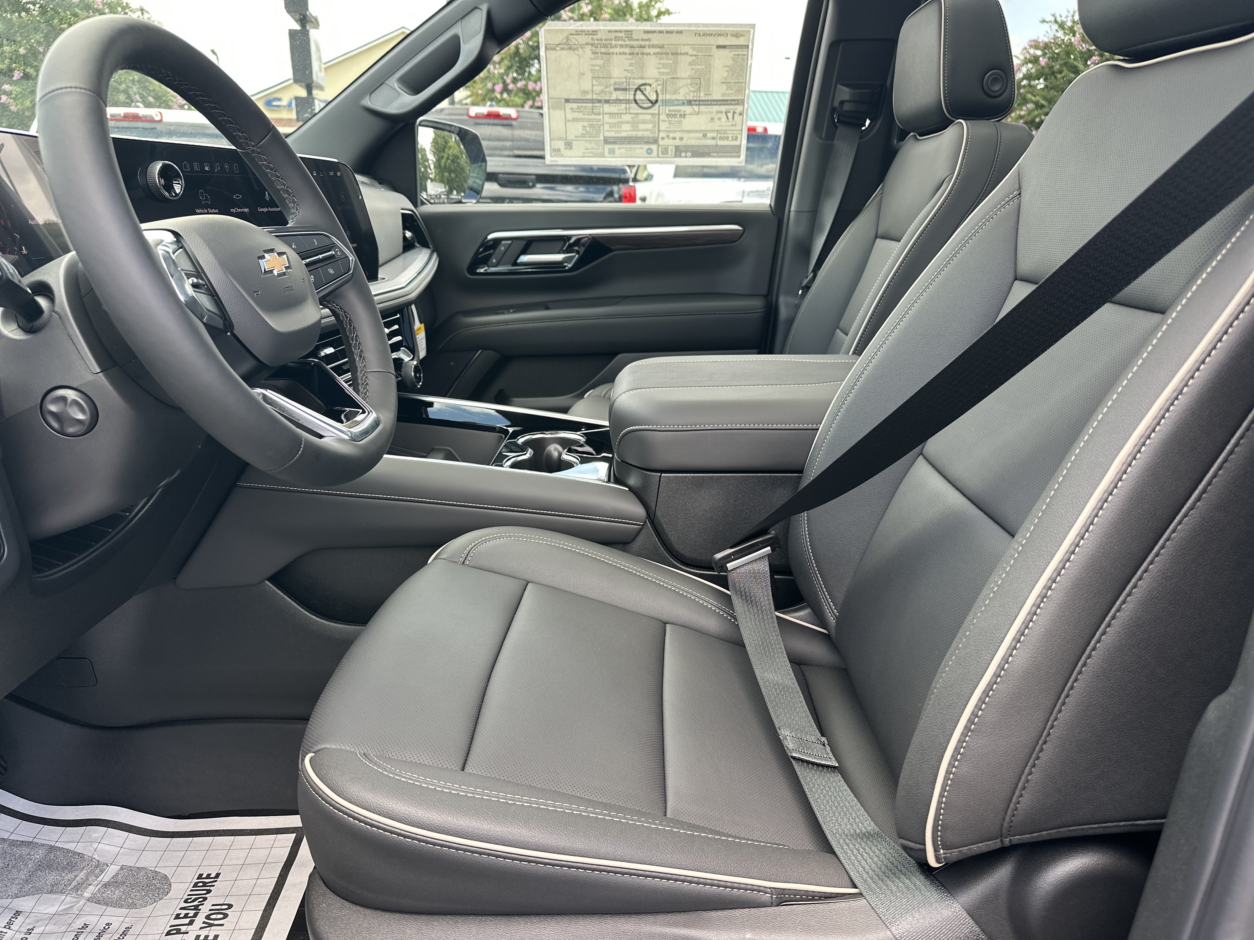 2026 Chevrolet Tahoe Premier - Photo 10