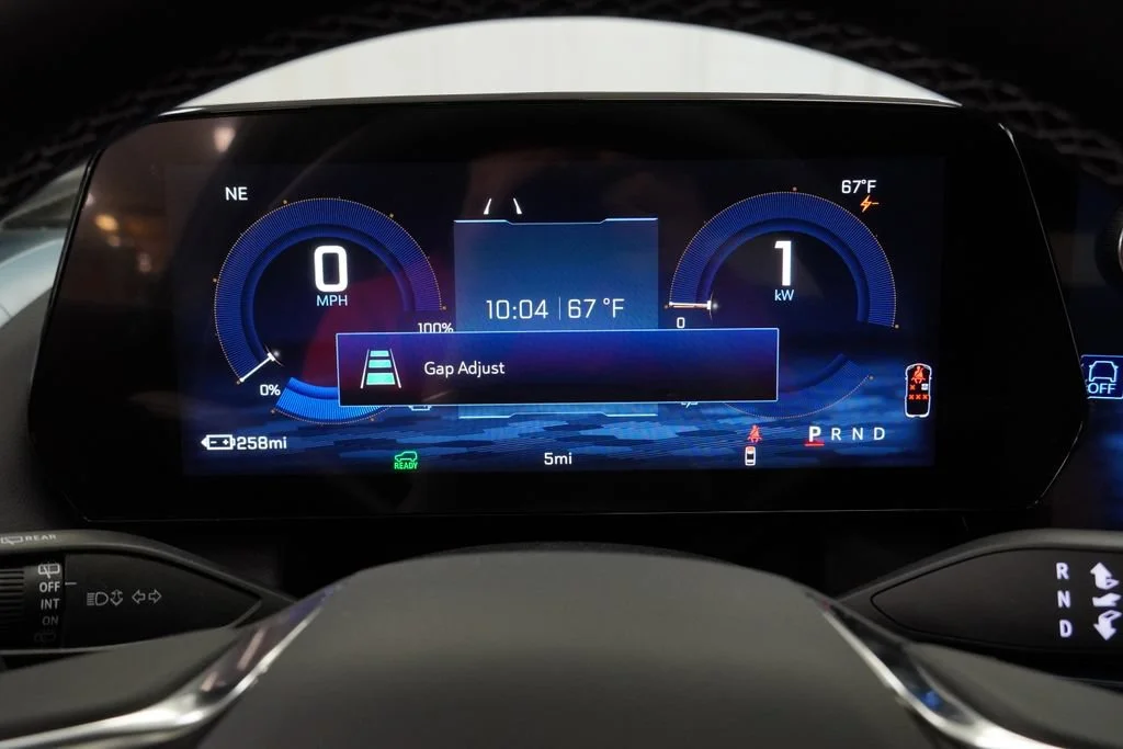 New 2026 Summit White Chevrolet LT image 15