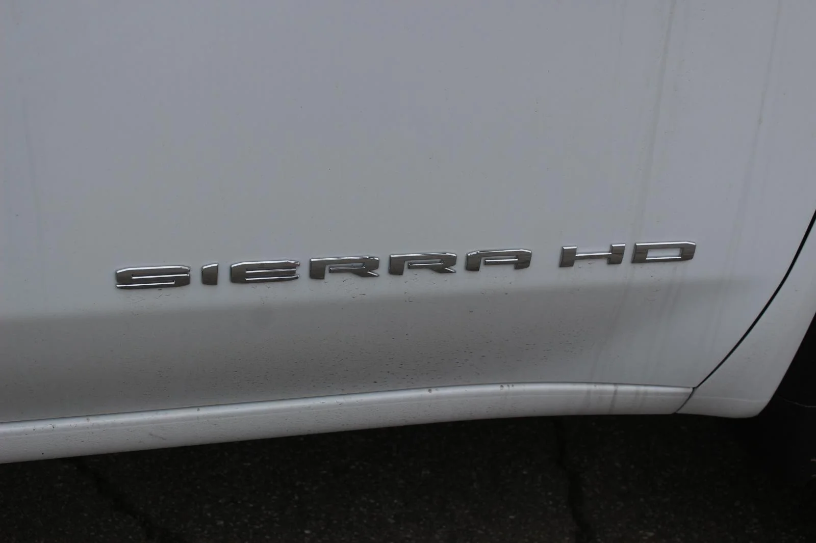 New 2026 Summit White GMC Pro image 8