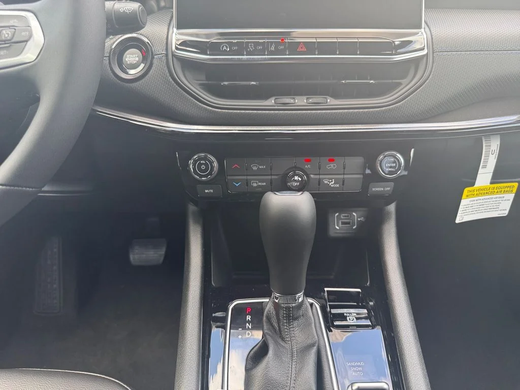New 2026 Silver Jeep Latitude image 15