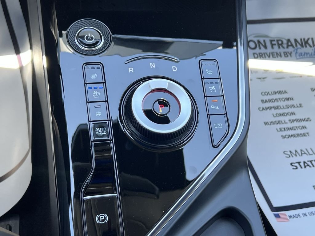 New 2026 White Kia Wave image 20