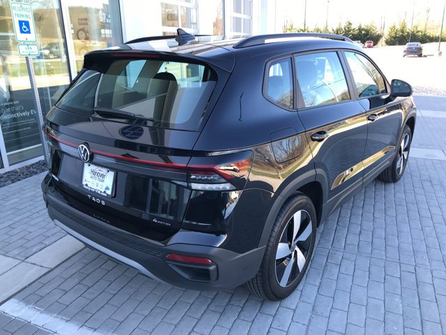 2026 Volkswagen Taos S - Photo 7