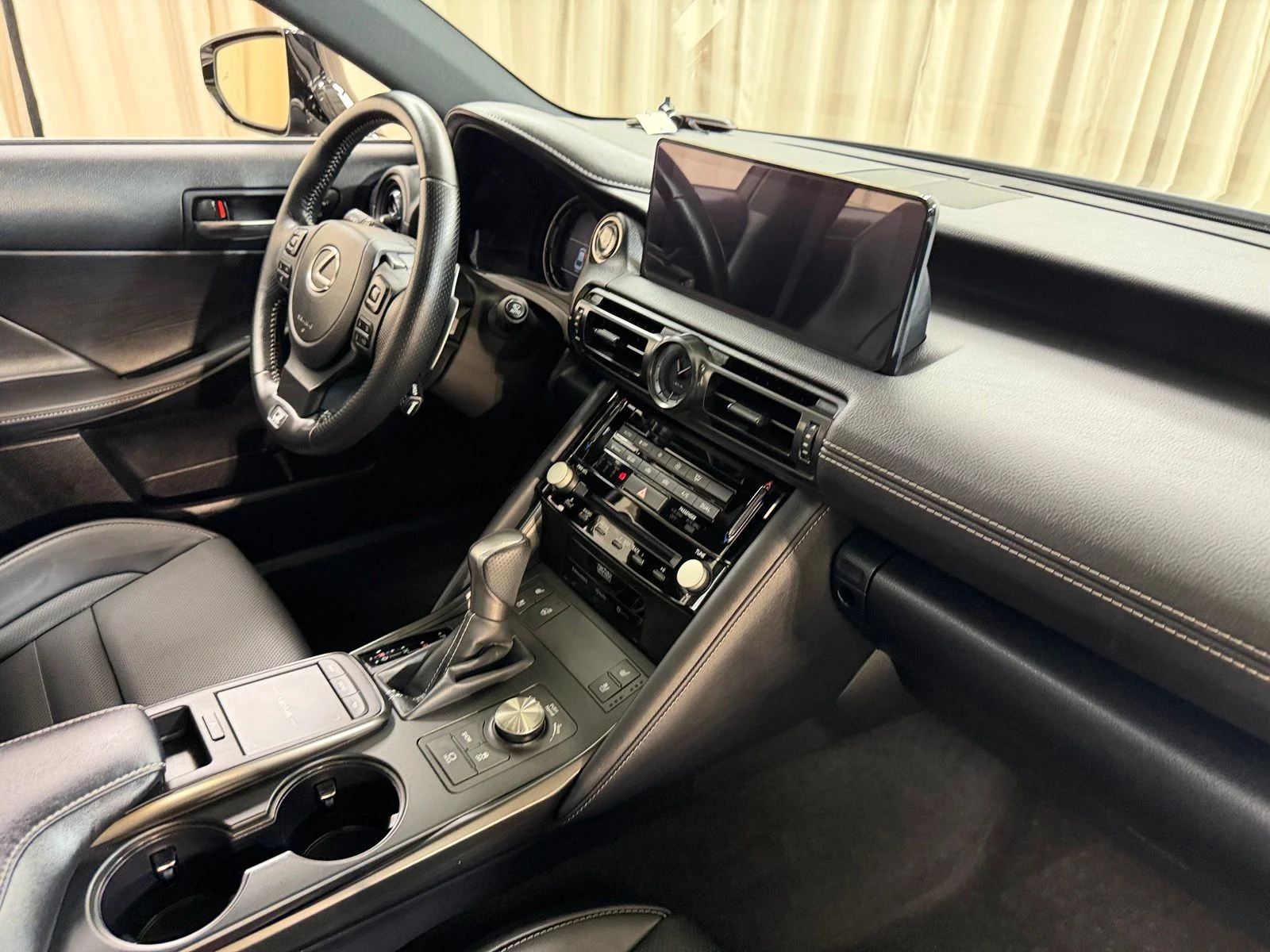Used 2024  Lexus 350 F SPORT image 45