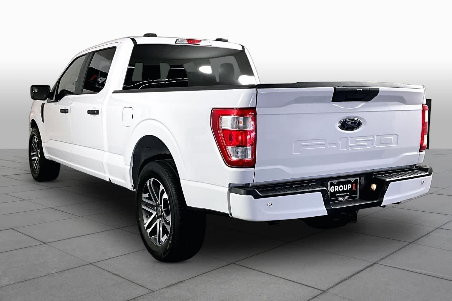 Used 2023 Oxford White Ford XL image 11