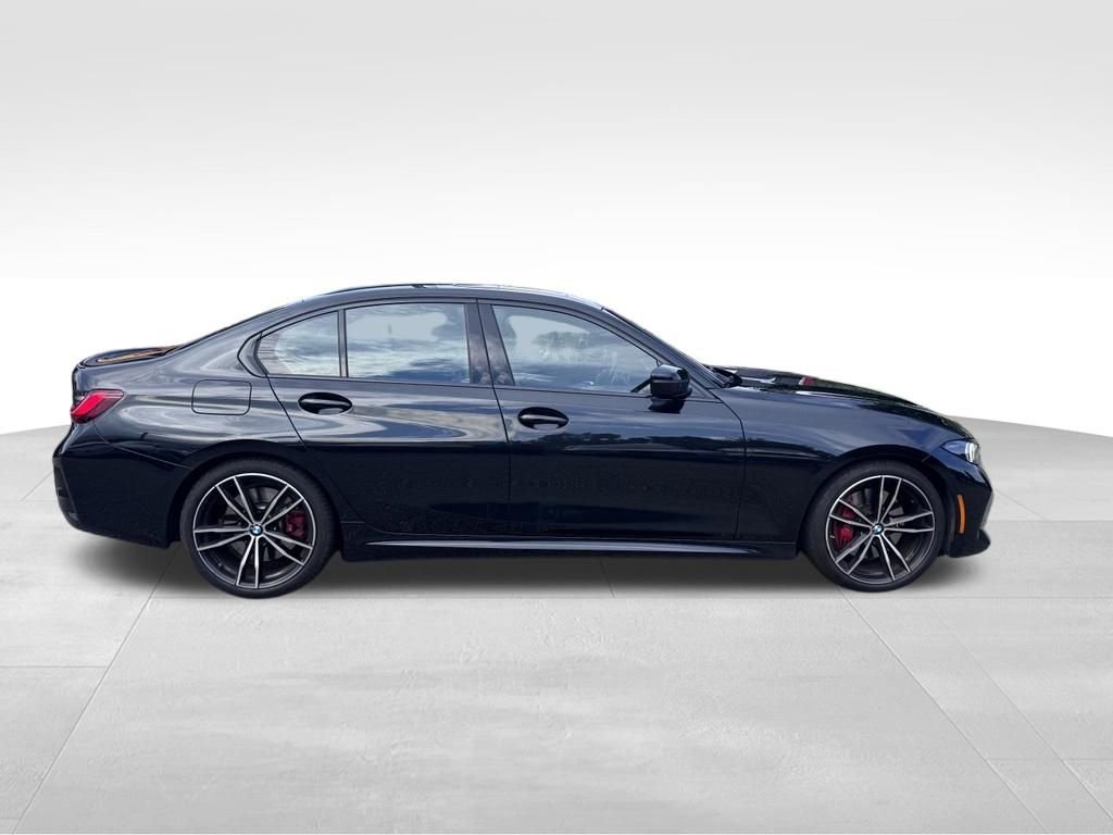 Used 2024 Black BMW 330i image 2