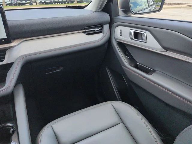 New 2026 Carbonized Gray Metallic Ford Active image 17