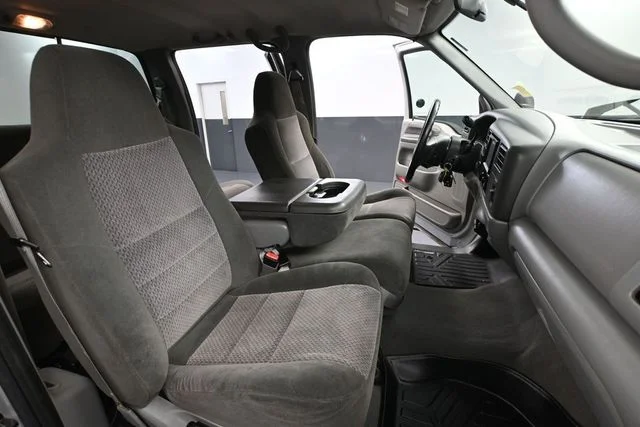 2002 Ford F-250 Super Duty XLT - Photo 40