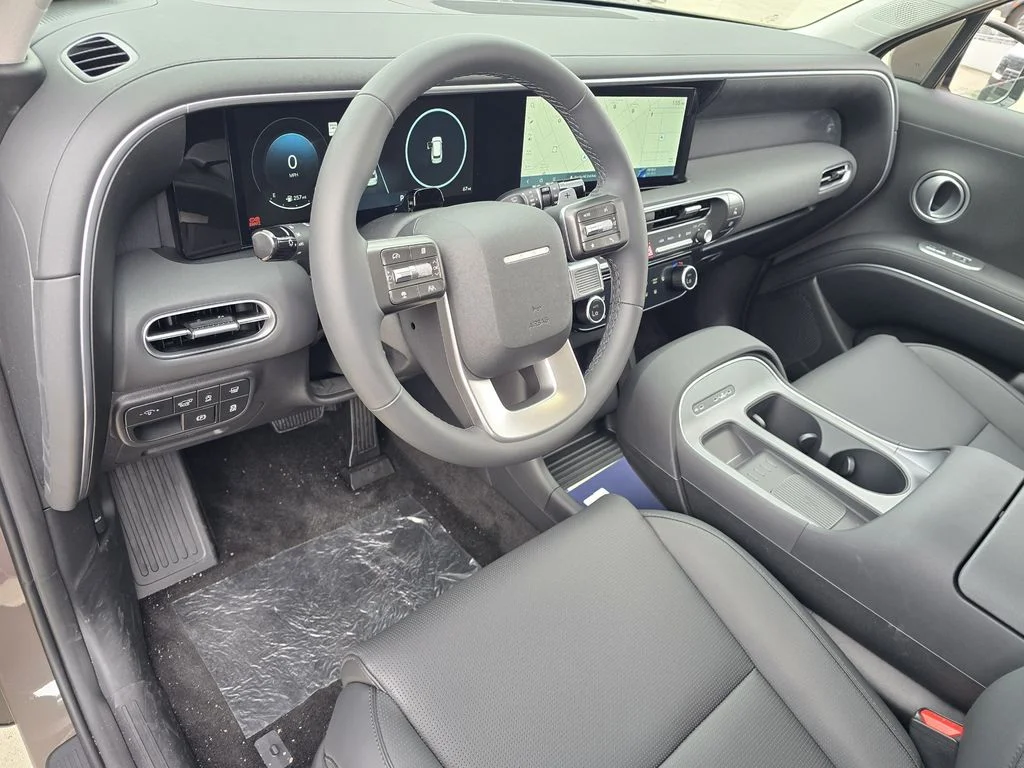 New 2026 Gray Hyundai SEL image 15