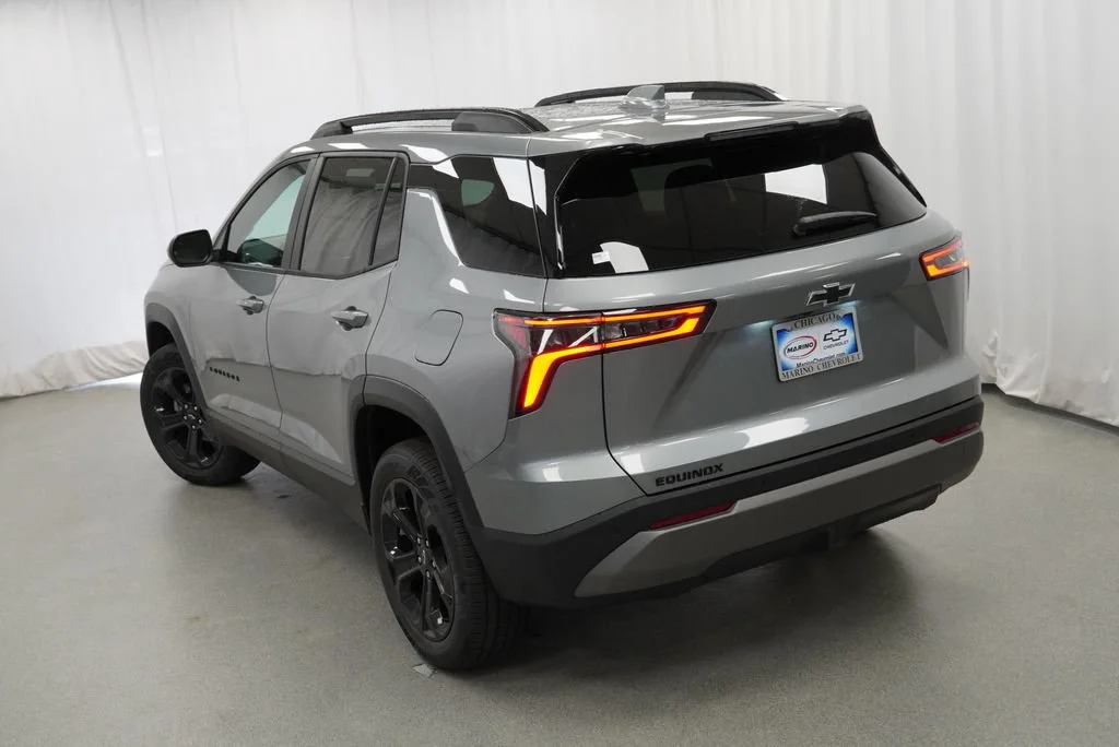 2027 Chevrolet Equinox LT - Photo 36