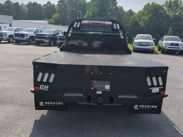 New 2025 Summit White GMC Pro image 23