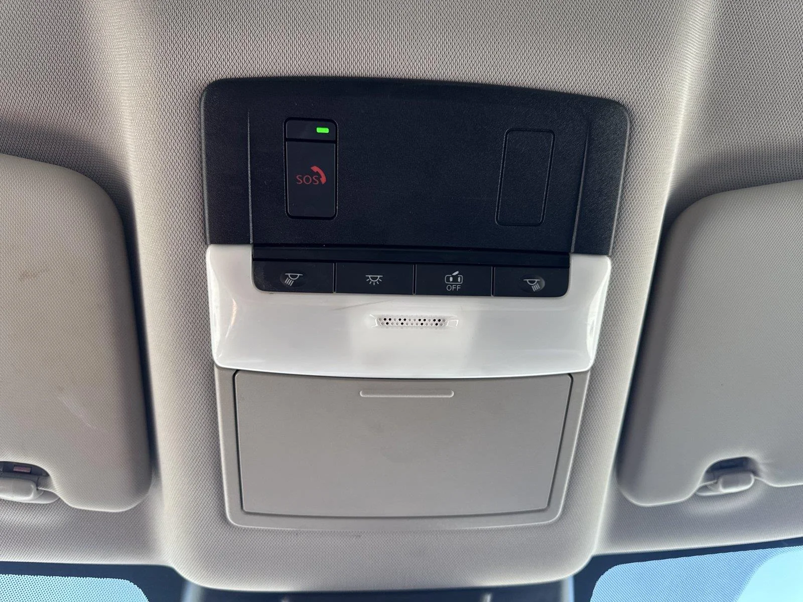 Used 2023 Pearl White Tricoat Nissan SV image 23
