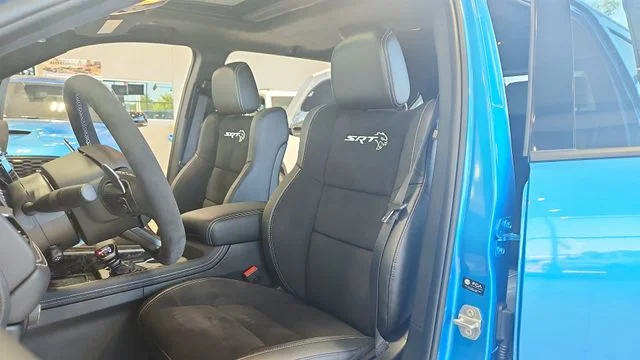 New 2027 B5 Blue Exterior Paint Dodge SRT Hellcat Jailbreak image 11