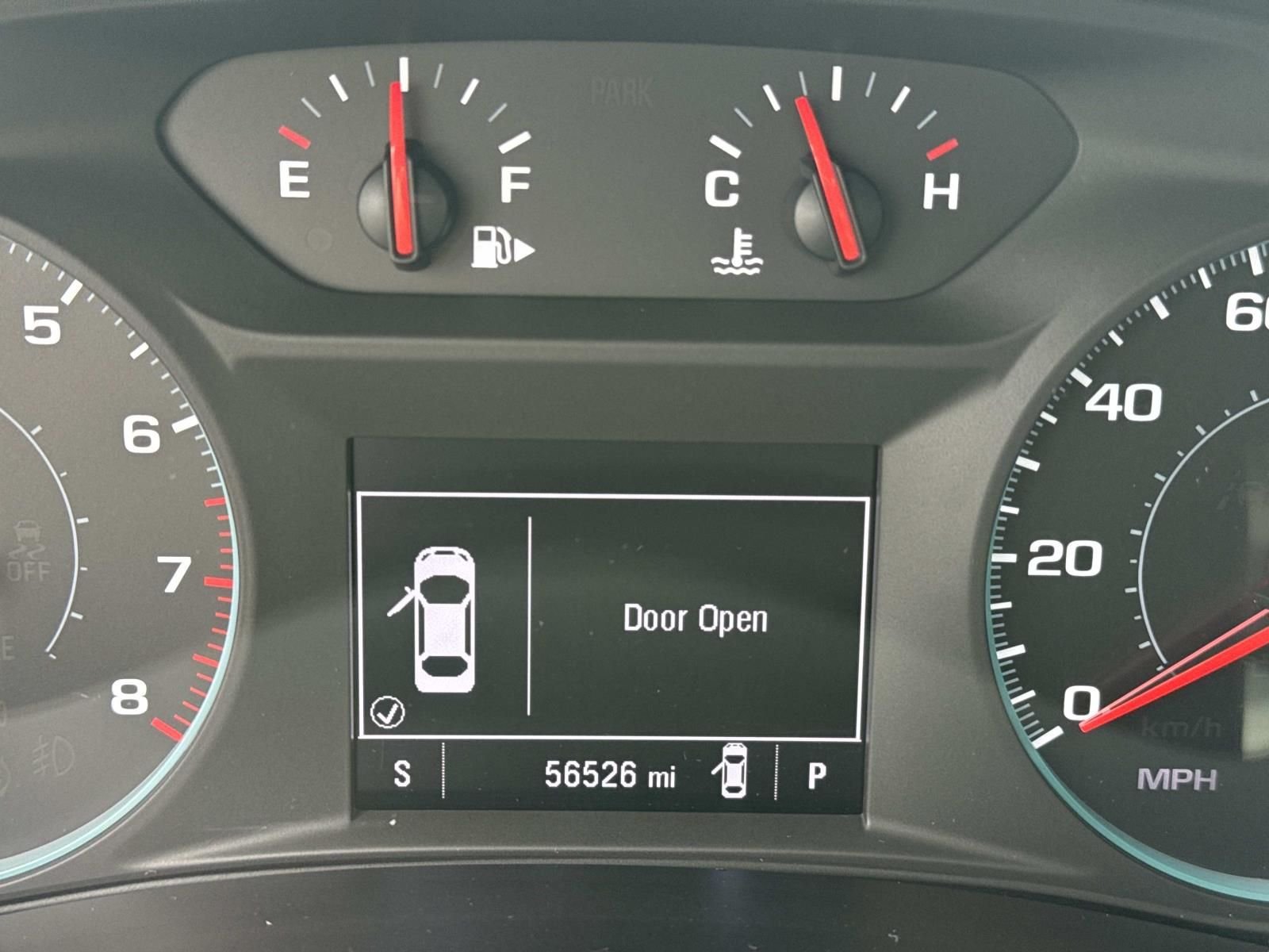 Used 2025 White Chevrolet LT image 28