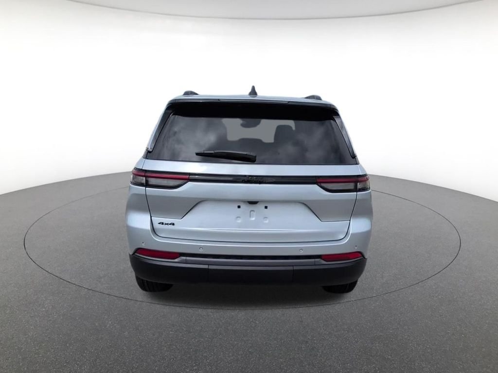 New 2026 Silver Jeep Altitude image 9