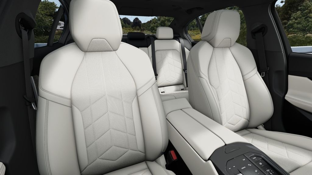 2026 BMW 5 Series 530i - Photo 37