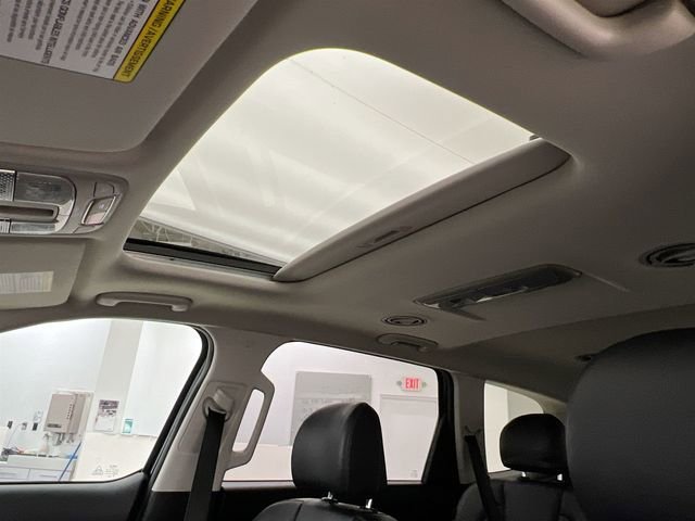Used 2025 Gray Kia S image 37