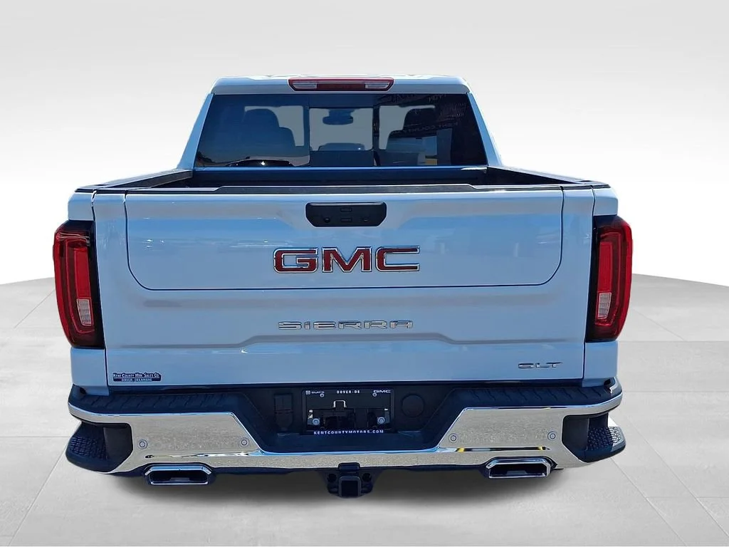 Used 2026 Glacier White Tricoat GMC SLT image 5