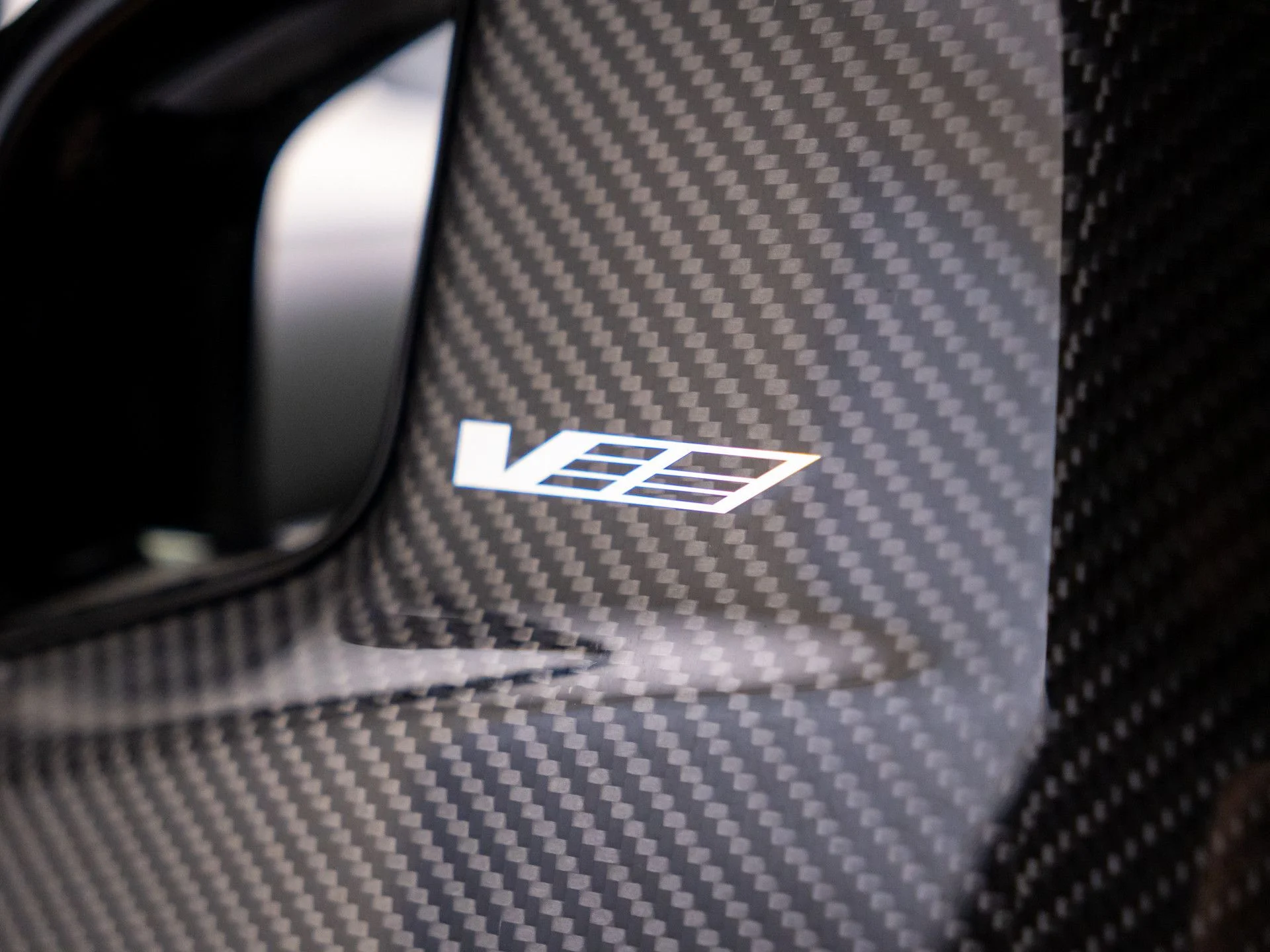 Used 2025 Yellow Cadillac V-Series image 22