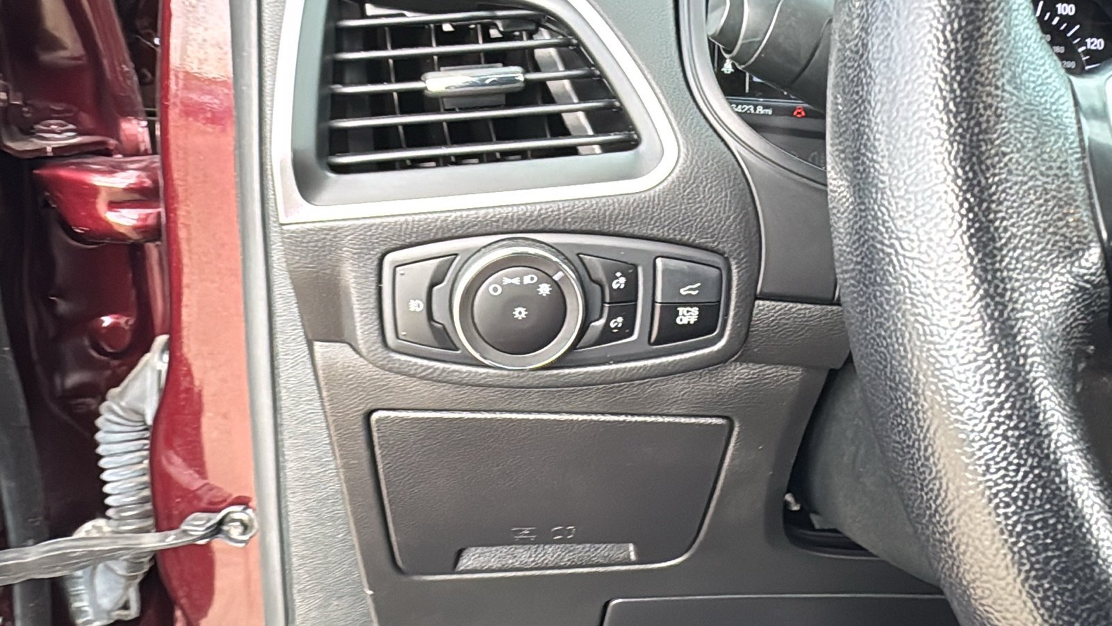 Used 2023 Red Ford SEL image 22