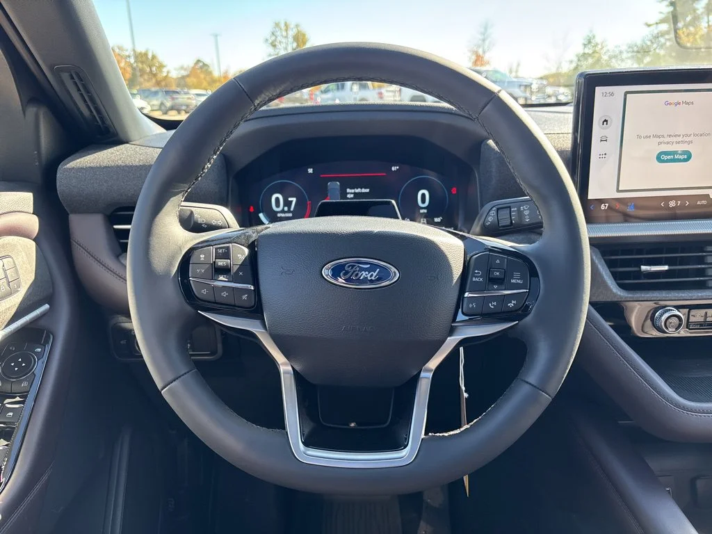 New 2026 White Ford Platinum image 21
