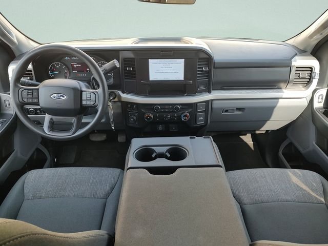 Used 2025 White Ford XLT image 9