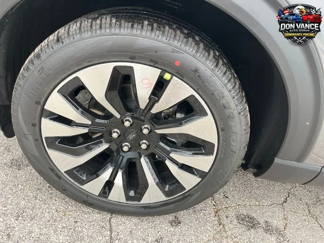 New 2026 Carbonized Gray Metallic Ford Platinum™ image 26