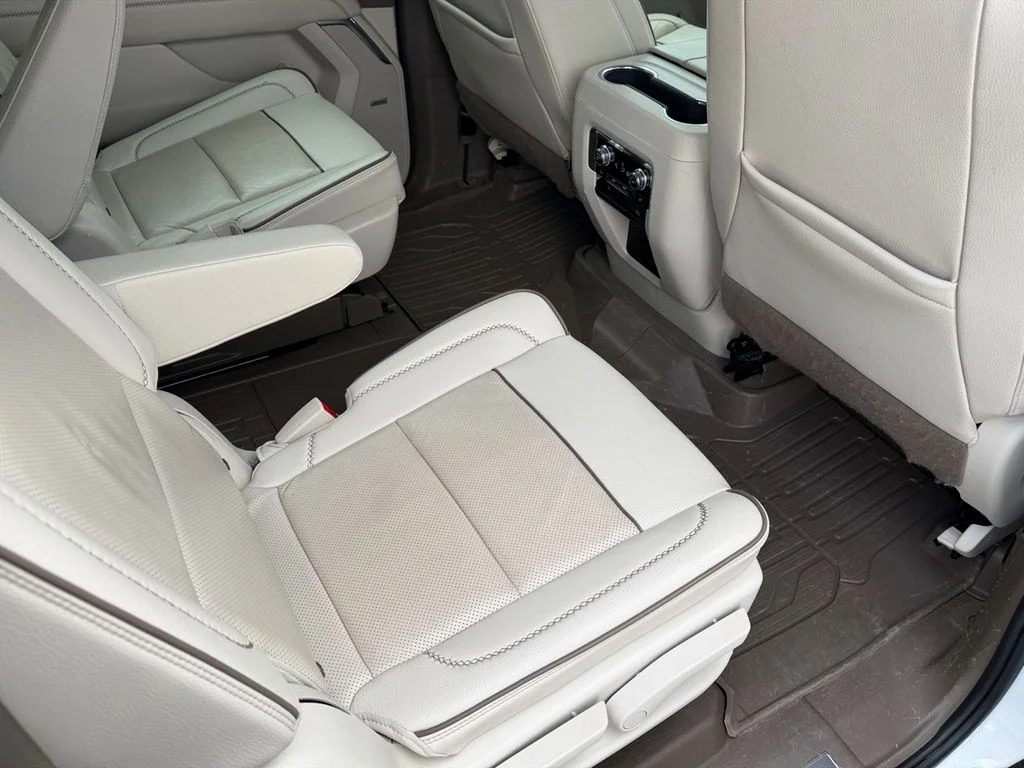 2022 GMC Yukon XL Denali - Photo 49