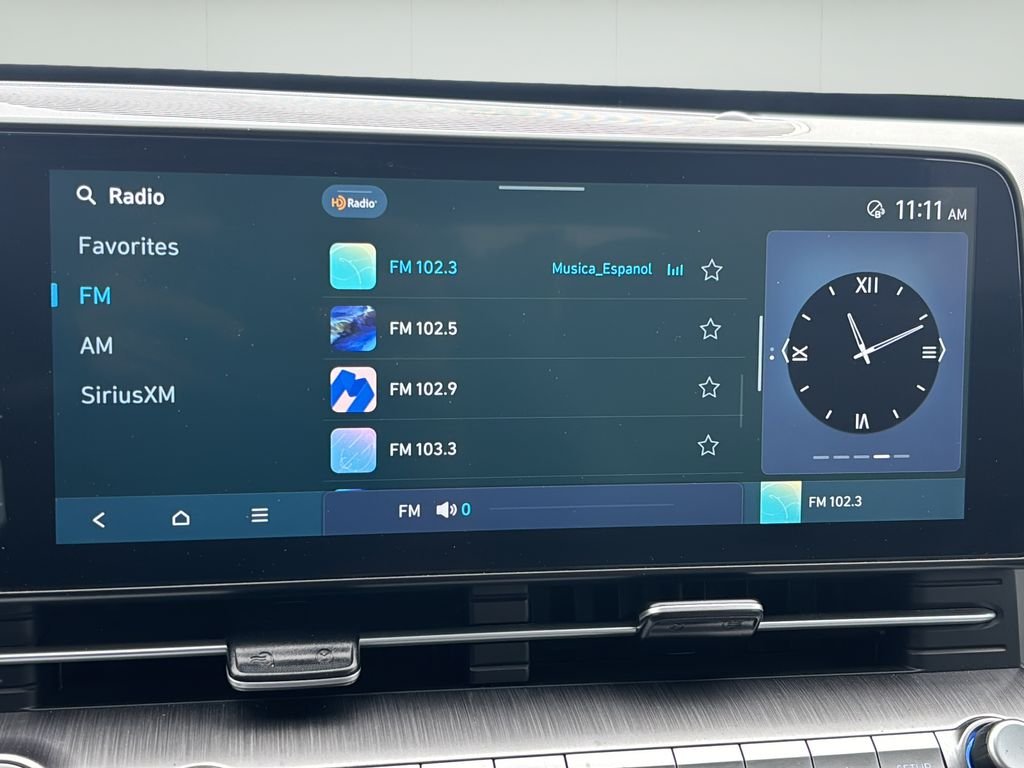 2024 Hyundai Kona SE - Photo 30
